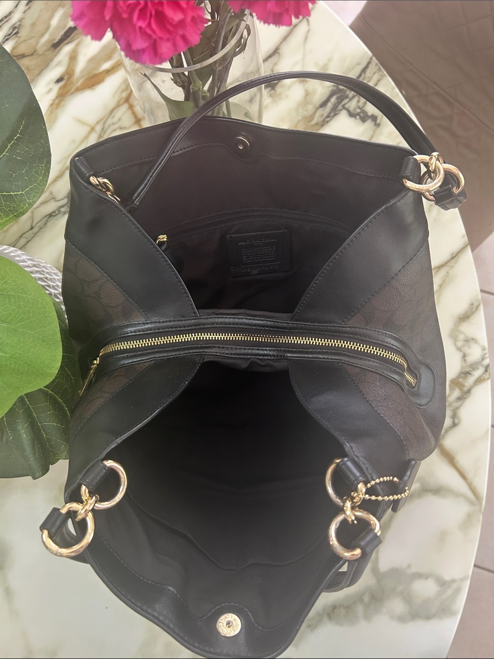 Coach New York City girl LARGE LEXY Brown and Black Preppy Shoulder Bag Y2k - Picture 8 of 9